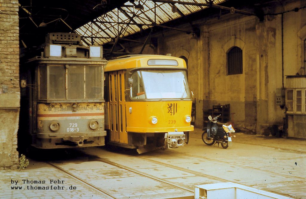 Дрезден, Двухосный моторный Dresden № 729 018-3; Дрезден, Tatra T4D № 222 239; Дрезден — Трамвайное депо Миктен (закрытые 1992)