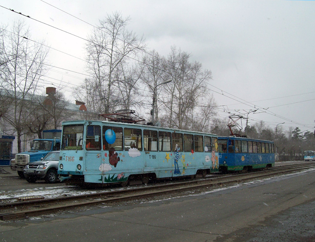 Ангарск, 71-605А № 166; Ангарск — ДТП и происшествия