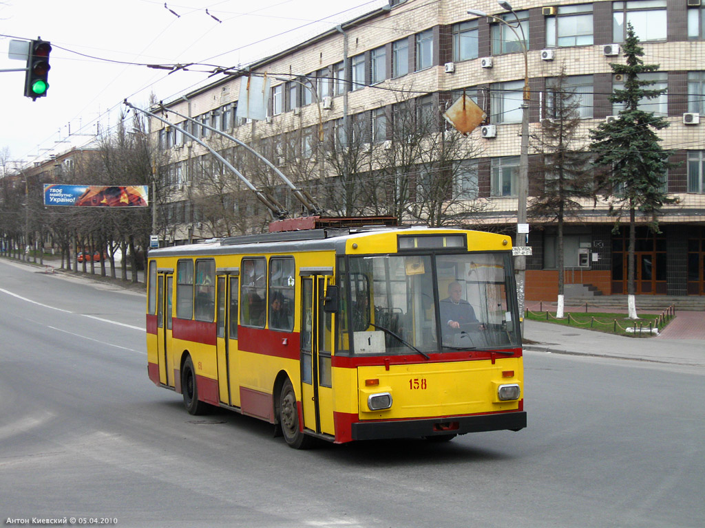 Kyiv, Škoda 14Tr02 № 158