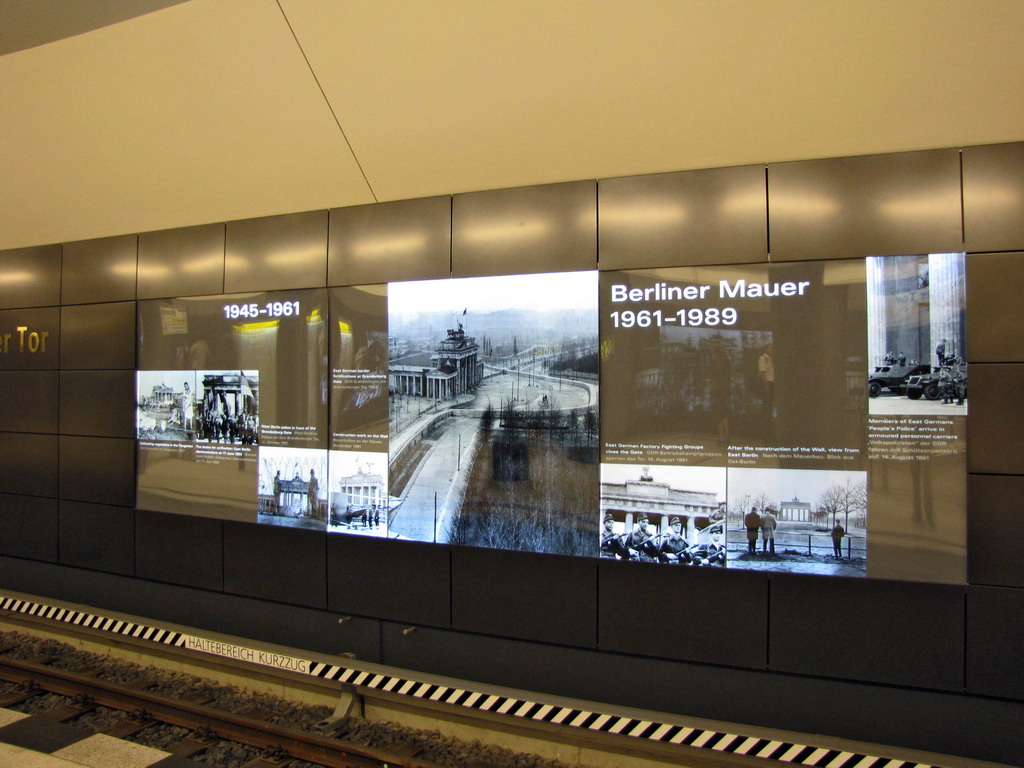 Berlin — U-Bahn — line U55