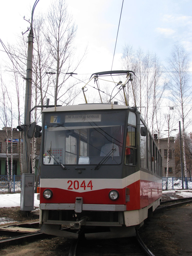 Ijevsk, Tatra T6B5-RA N°. 2044