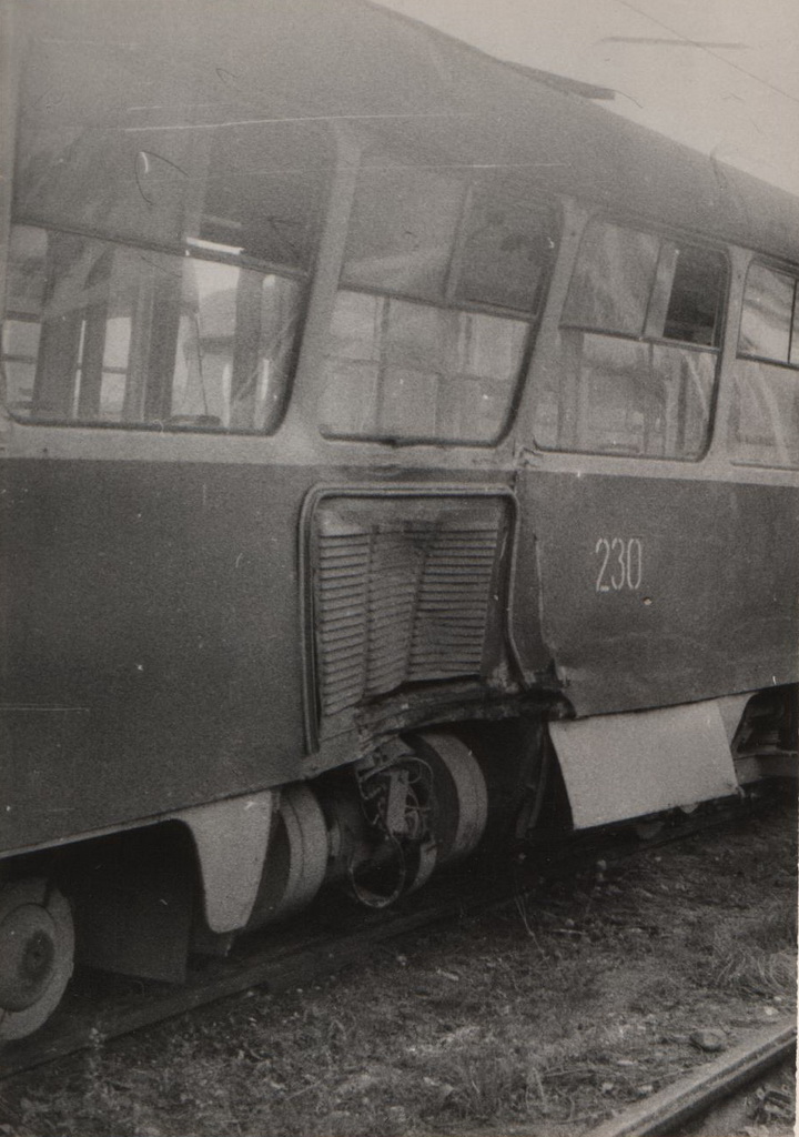Królewiec, Tatra T4SU Nr 230