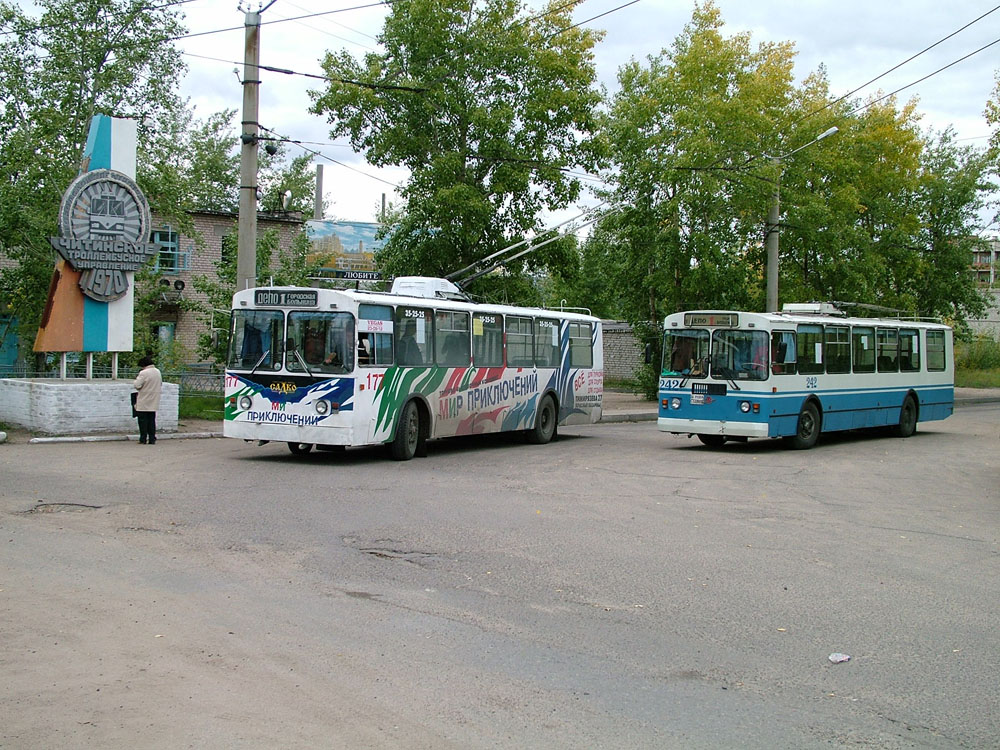 赤塔, ZiU-682V [V00] # 177; 赤塔, ZiU-682G-012 [G0A] # 242; 赤塔 — Trolleybus Lines and Infrastructure