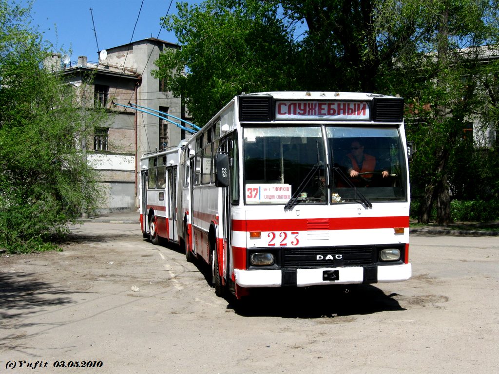 Харьков, DAC-217E № 223; Харьков — Транспортовка 03.05.2010 — поездка на троллейбусе DAC-217E к 71-летию Харьковского троллейбуса