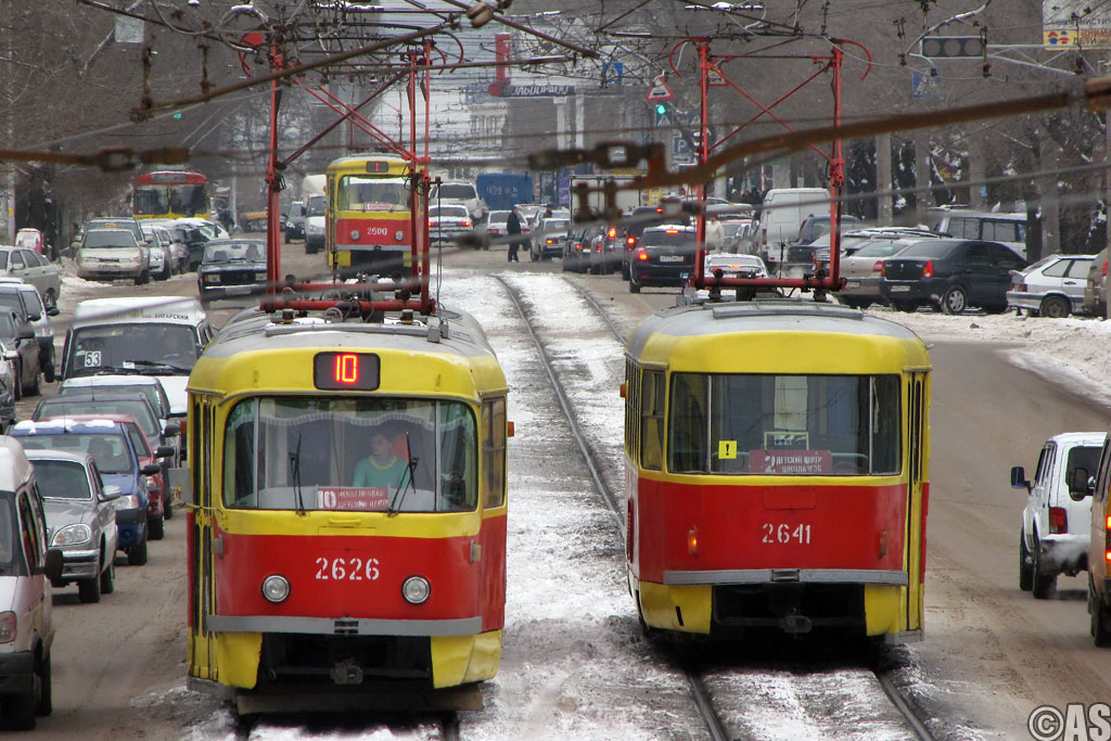 Wolgograd, Tatra T3SU (2-door) Nr. 2626; Wolgograd, Tatra T3SU (2-door) Nr. 2627; Wolgograd, Tatra T3SU (2-door) Nr. 2641; Wolgograd, Tatra T3SU (2-door) Nr. 2500; Wolgograd — Tram lines: [2] Second depot — Center