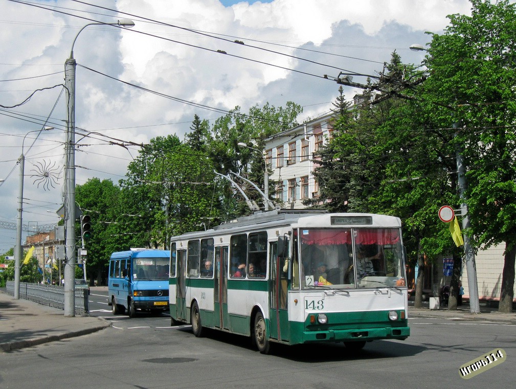 Rovno, Škoda 14Tr05 — 143; Rovno — Trolleybus trefik 9 may 2010 year