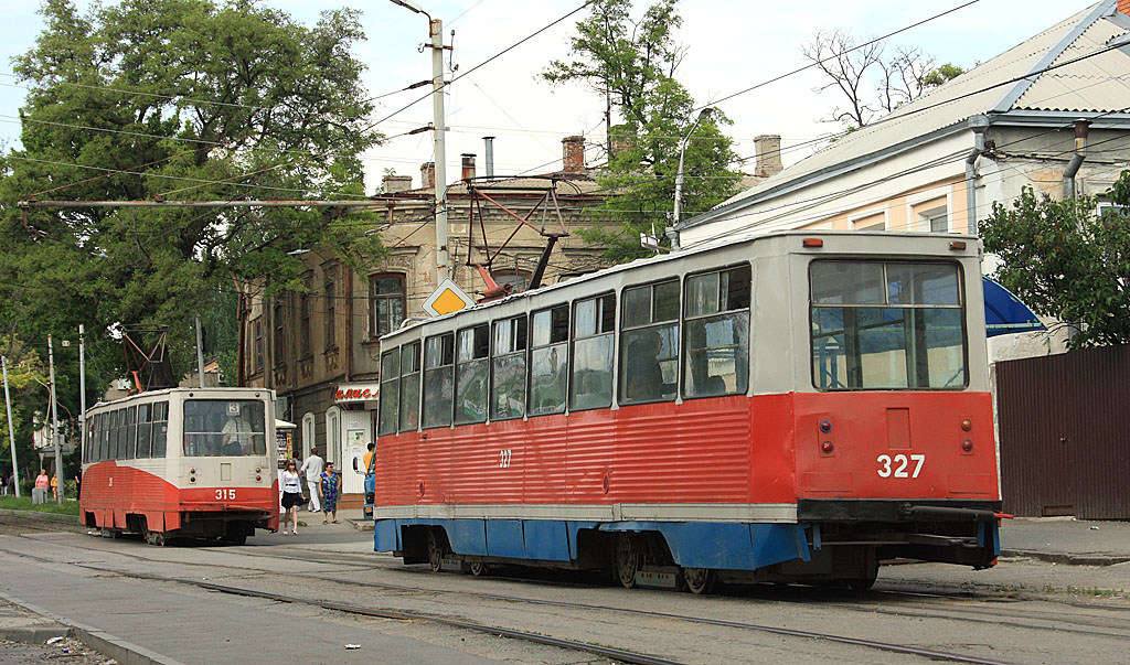 Taganrog, 71-605 (KTM-5M3) № 327; Taganrog, 71-605 (KTM-5M3) № 315
