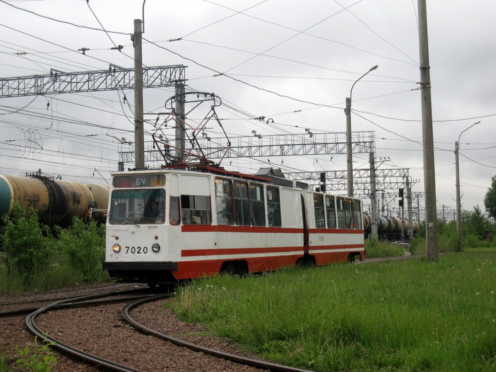 Saint-Petersburg, LVS-86K č. 7020
