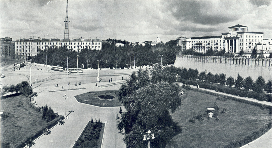 Smolensk — Dismantling and abandoned lines; Smolensk — Historical photos (1945 — 1991); Smolensk — Tramway lines, ifrastructure and final stations