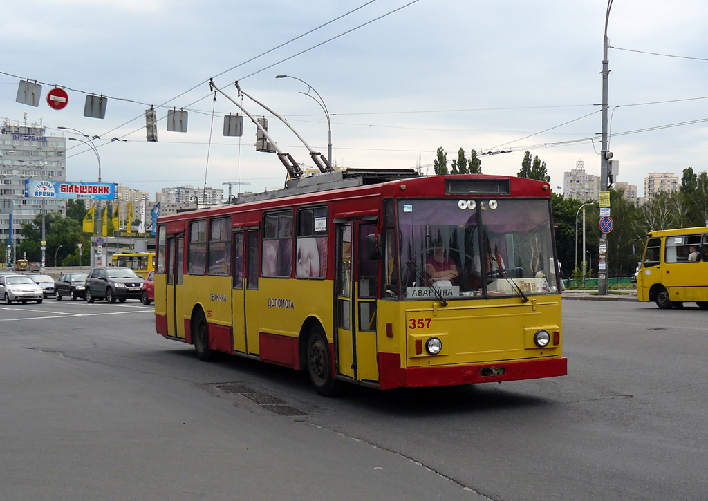 Kyiv, Škoda 14Tr02 № 357
