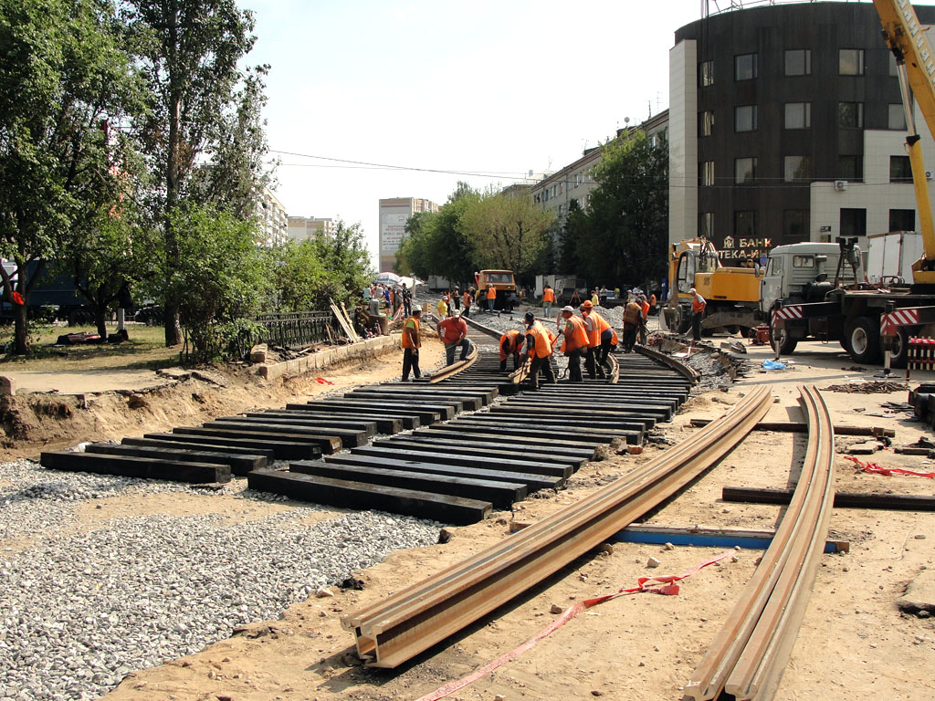 ყაზანი — Constuction of new tram line on Energetics and Serov streets
