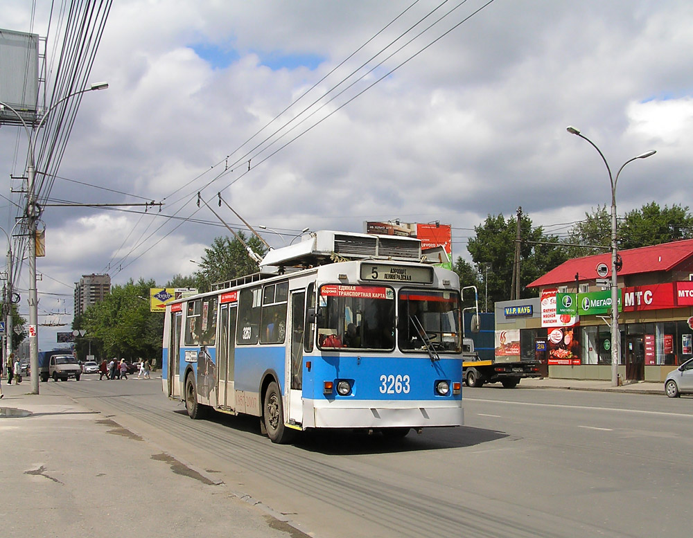 Novosibirsk, ST-682G č. 3263
