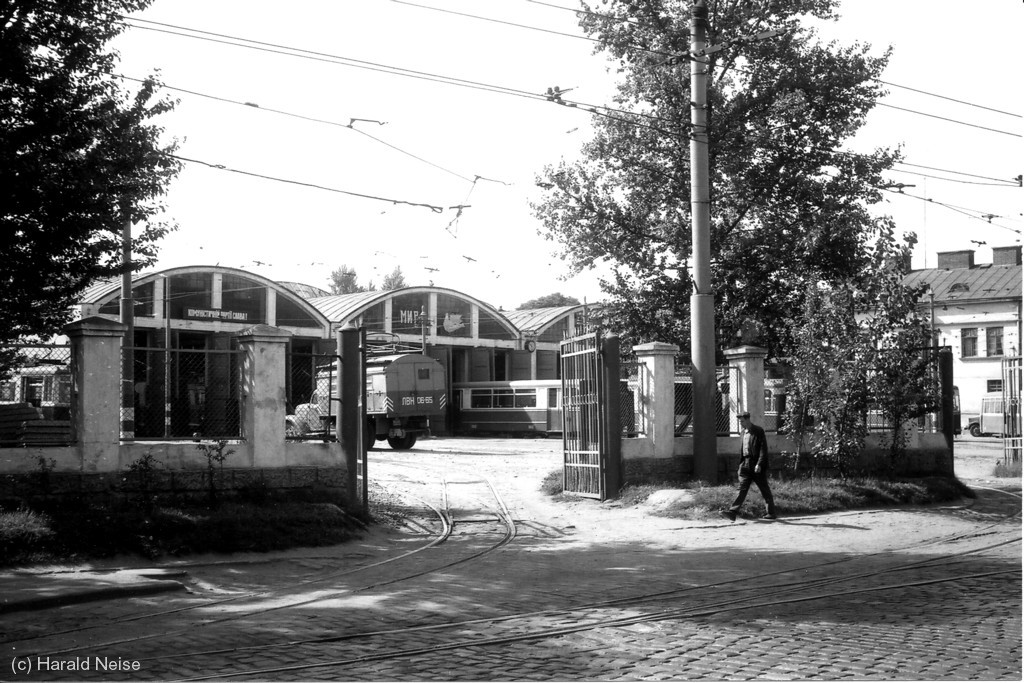 利沃夫 — Tram depots