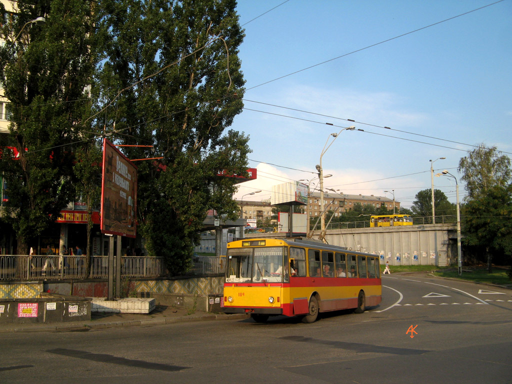 Киев, Škoda 14Tr02/6 № 184