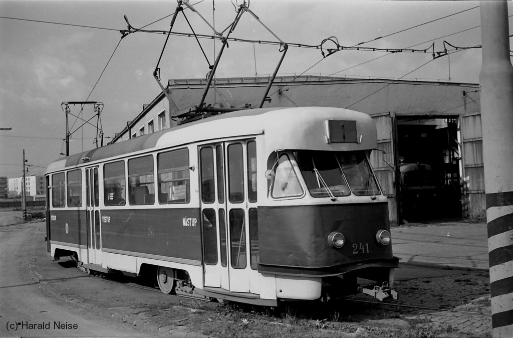 Cassovie, Tatra T2 N°. 241; Cassovie — Old photos