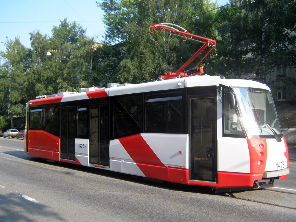 聖彼德斯堡, 71-153 (LM-2008) # 1425; 聖彼德斯堡 — New PTMZ trams