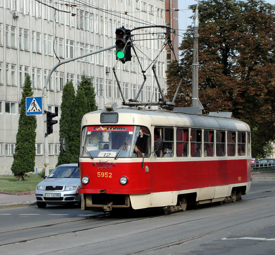 Kiiev, Tatra T3SU № 5952