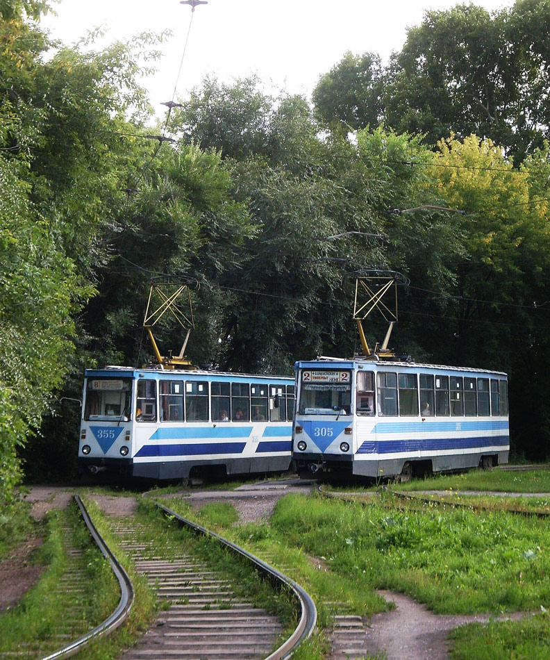 Nowokuźnieck, 71-605 (KTM-5M3) Nr 305; Nowokuźnieck, 71-605 (KTM-5M3) Nr 355
