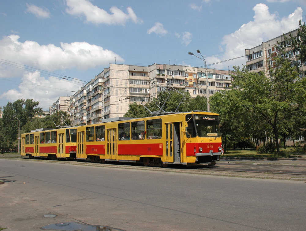 Kyjev, Tatra T6B5SU č. 076