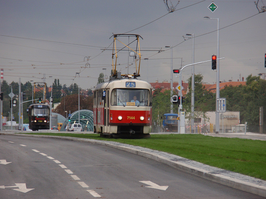 Прага, Tatra T3SUCS № 7144