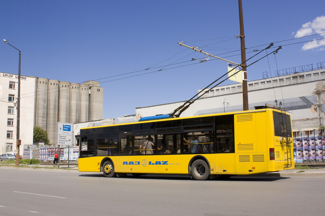 Stara Zagora, LAZ E183D1 nr. 1025; Stara Zagora — Low-floor trolleybuses LAZ E183D1