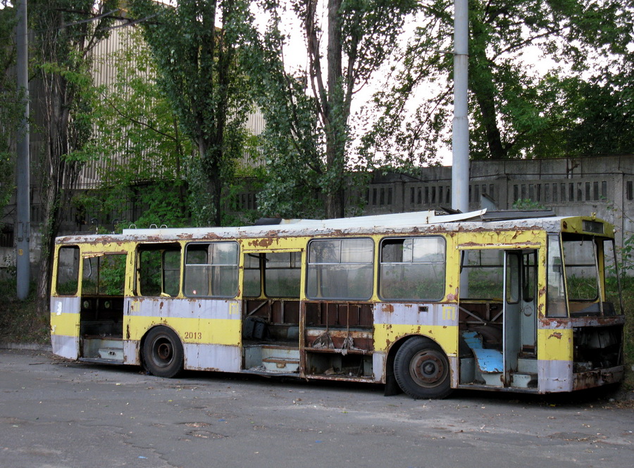 Київ, Škoda 14Tr02/6 № 2003