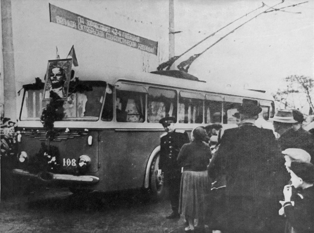 Крымский троллейбус, Škoda 8Tr8 № 108; Крымский троллейбус — Исторические фотографии (1959 — 2000)