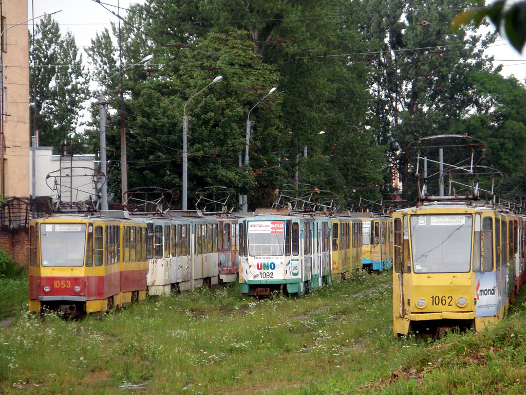 Lvov, Tatra KT4SU č. 1053; Lvov, Tatra KT4SU č. 1049; Lvov, Tatra KT4SU č. 1092; Lvov, Tatra KT4SU č. 1062