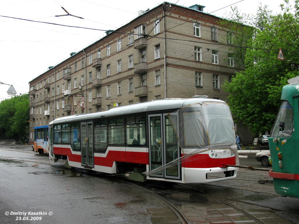 Москва, Vario LF № 2400