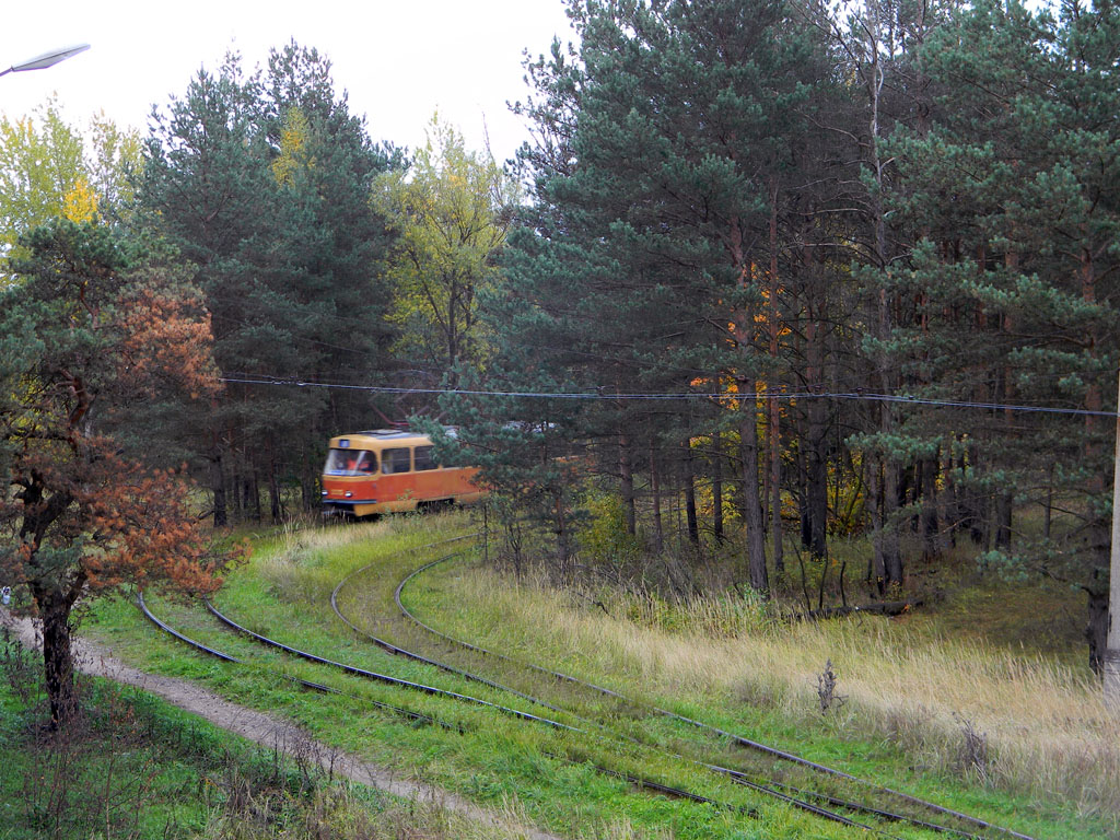 Цвер, Tatra T3SU № 335; Цвер — Трамвайные конечные станции и кольца