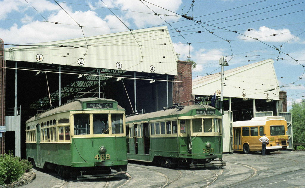 Melbourne, MMTB Y Class № 469; Melbourne, MMTB W2 Class № 380