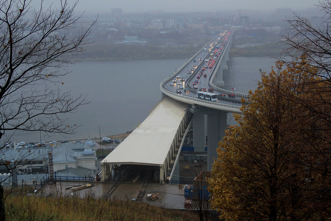 Nyizsnij Novgorod — Metrobridge