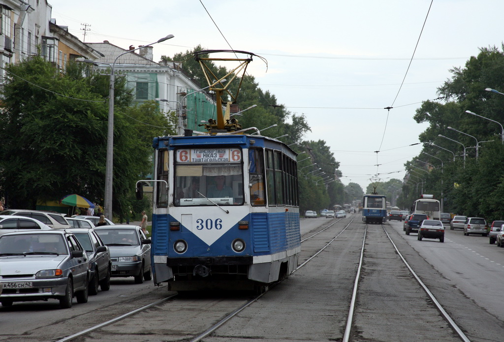 Novokouznetsk, 71-605 (KTM-5M3) N°. 306