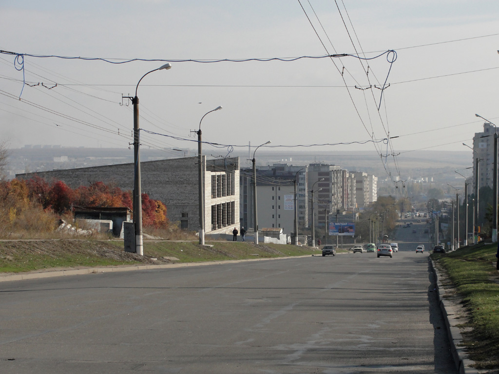Louhansk — Trolleybus Lines  and Infrastructure