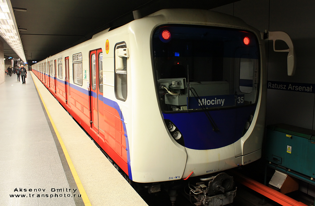 Warsaw — Metro