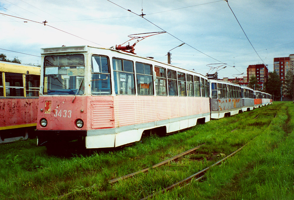 Nijni Novgorod, 71-605 (KTM-5M3) N°. 3433