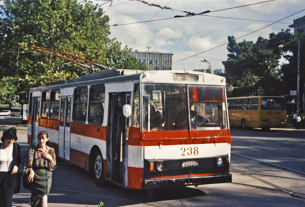 Тбилиси, Škoda 14Tr02 № 238