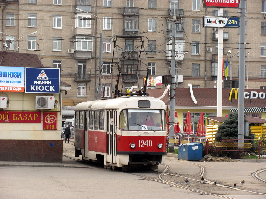 Dnyepro, Tatra T3SU — 1240