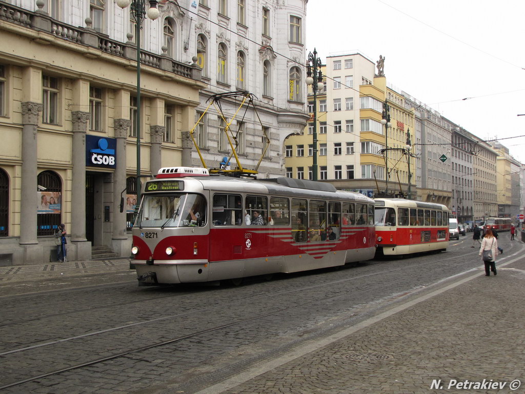 Prague, Tatra T3R.PLF N°. 8271