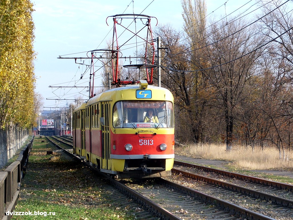 Volgograd, Tatra T3SU N°. 5813; Volgograd, Tatra T3SU N°. 5814