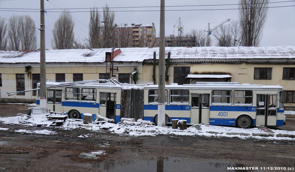 Крымский троллейбус, Škoda 15Tr02/6 № 4001