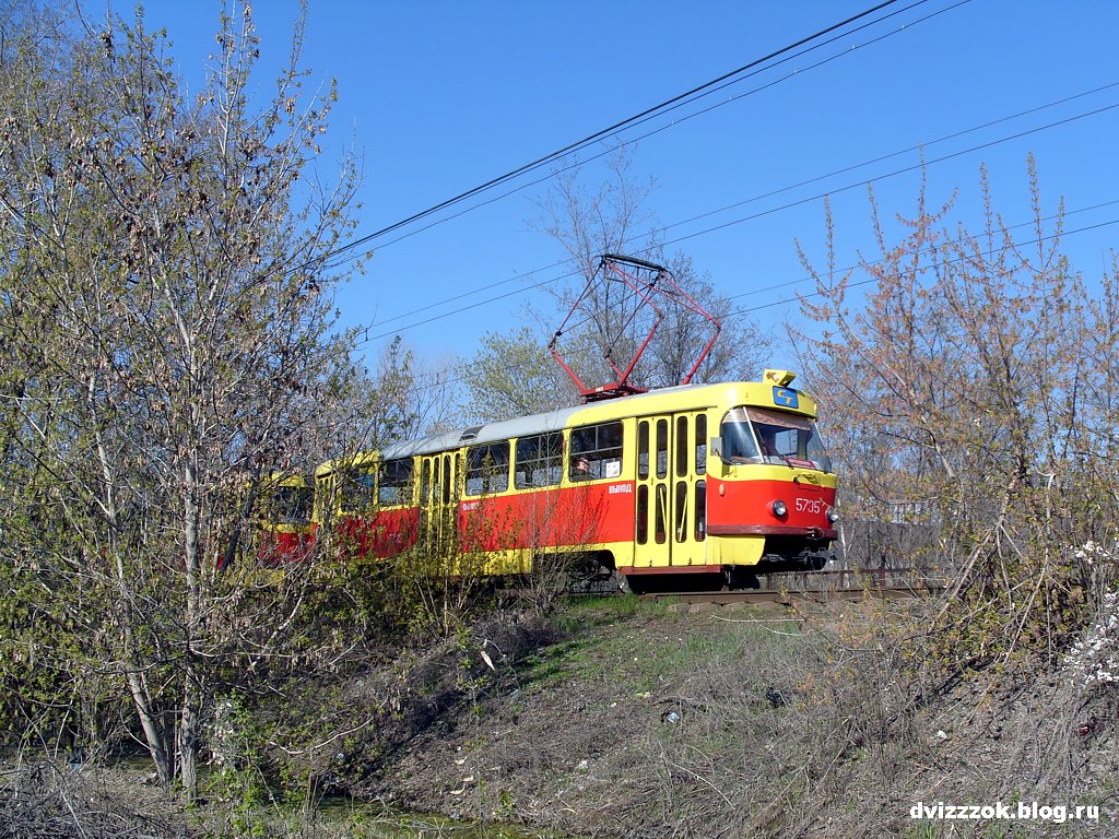 Волгоград, Tatra T3SU № 5735; Волгоград, Tatra T3SU № 5742