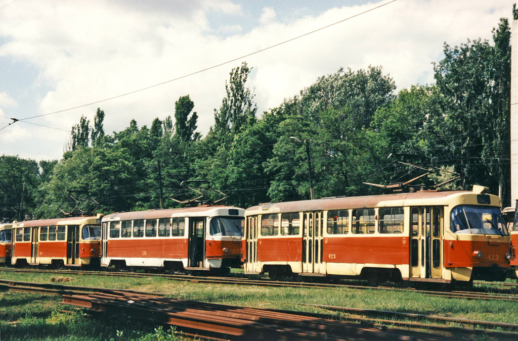 Курск, Tatra T3SU № 423; Курск, Tatra T3SU (двухдверная) № 278; Курск, Tatra T3SU № 201