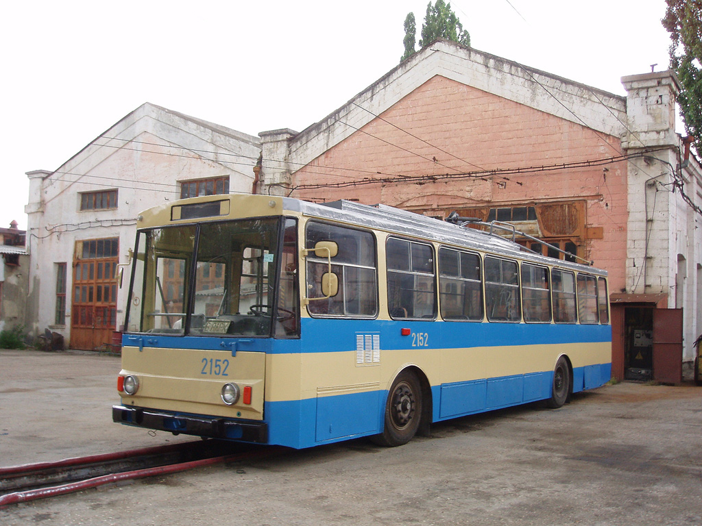 Trolleybus de Crimée, Škoda 14Tr11/6 N°. 2152