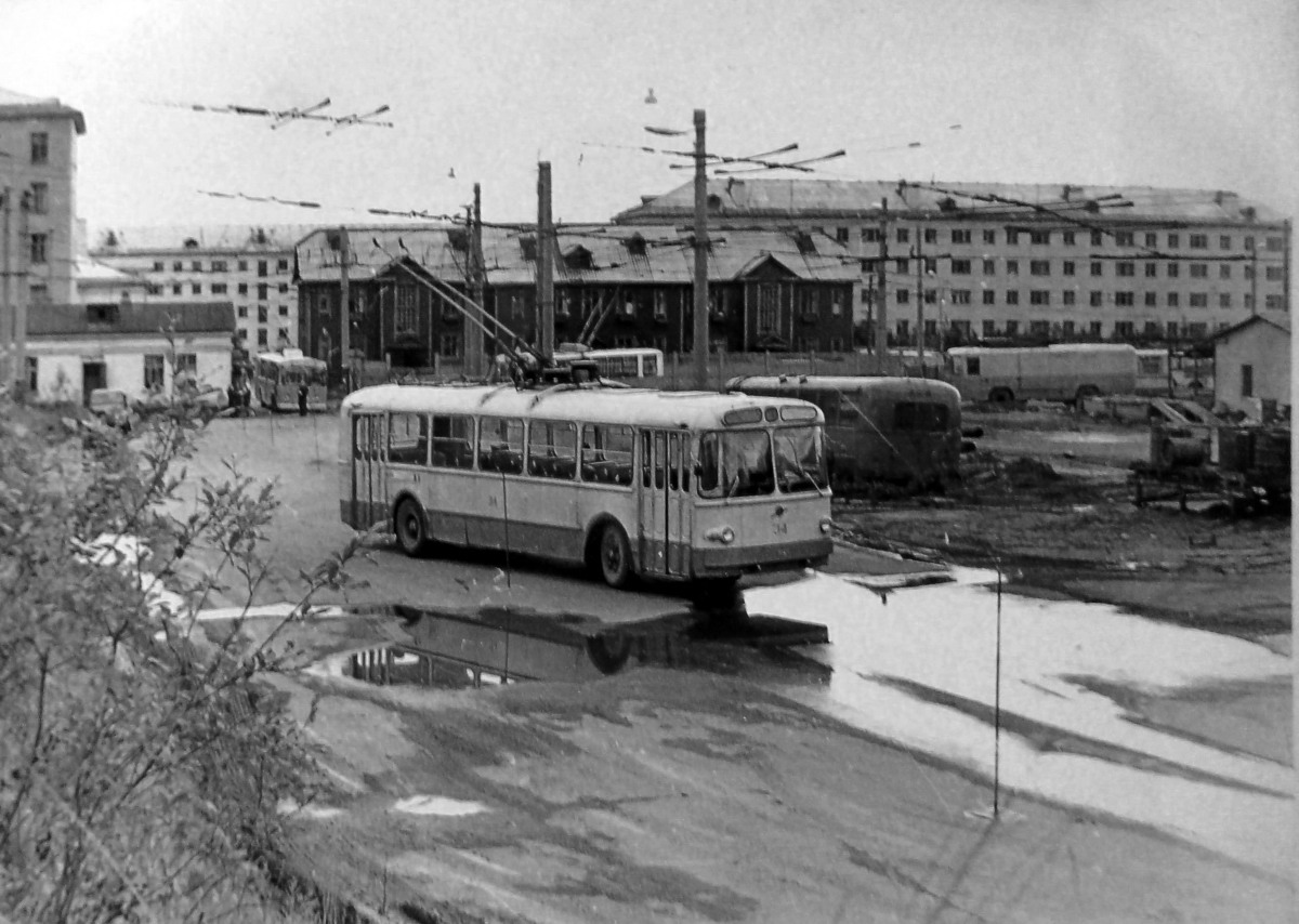 Мурманск, ЗиУ-5Д № 34; Мурманск — Старые фотографии