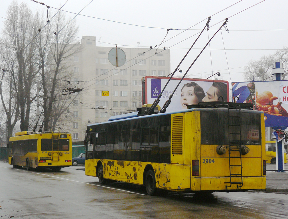 Kyiv, LAZ E183D1 # 2904