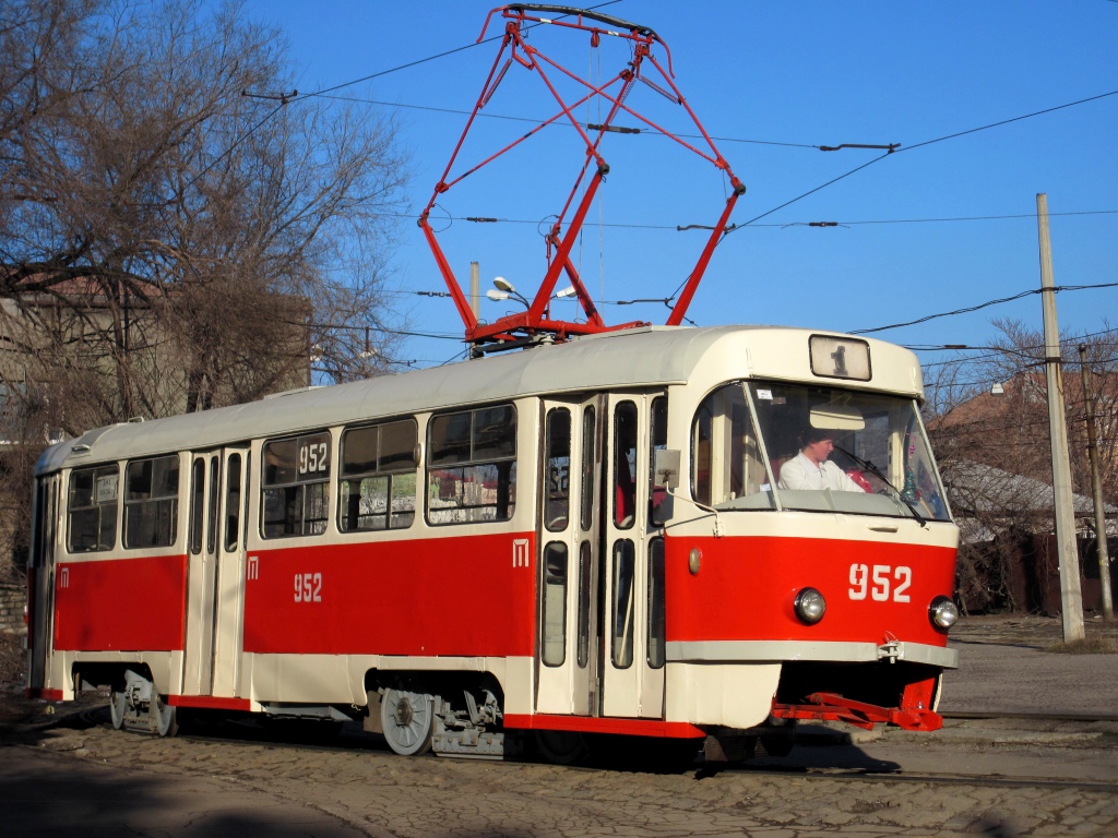 Donetsk, Tatra T3SU № 952 (3952)