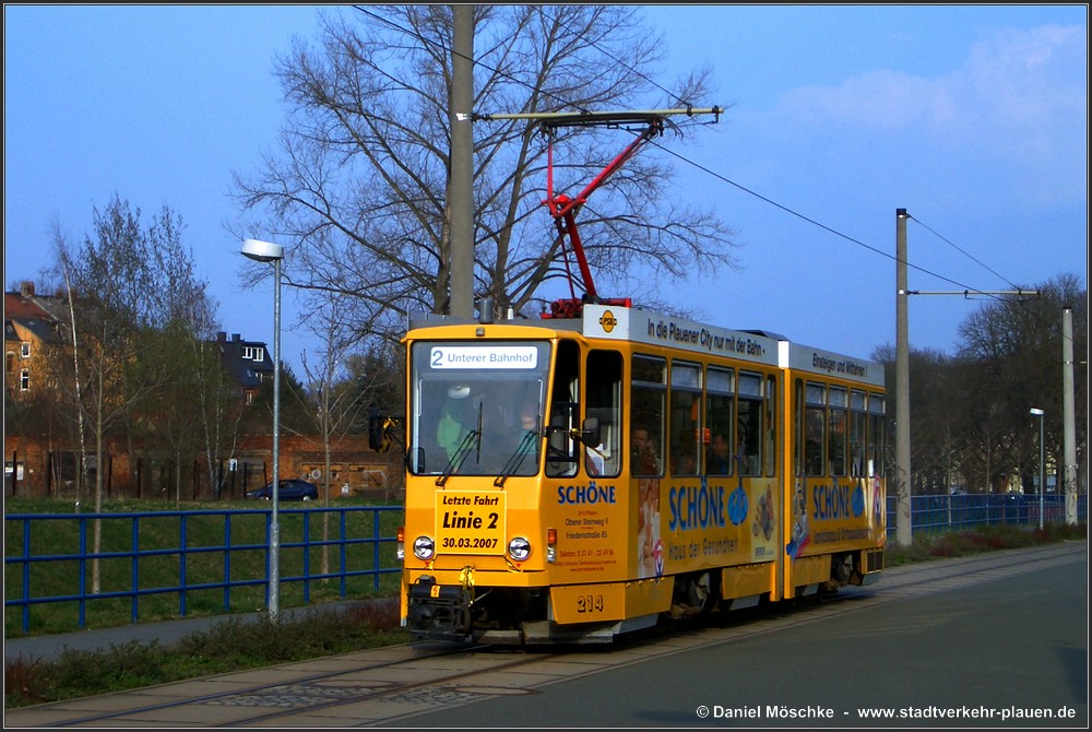 Плауэн, Tatra KT4DMC № 214; Плауэн — Линия на Unterer Bahnhof (закрыта 30.03.2007); Плауэн — Трамвайные линии и инфраструктура