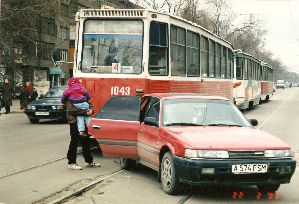 ალმათი, 71-605 (KTM-5M3) № 1043