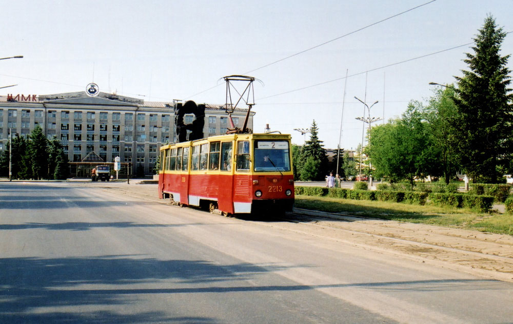 Lipetsk, 71-605 (KTM-5M3) № 2213